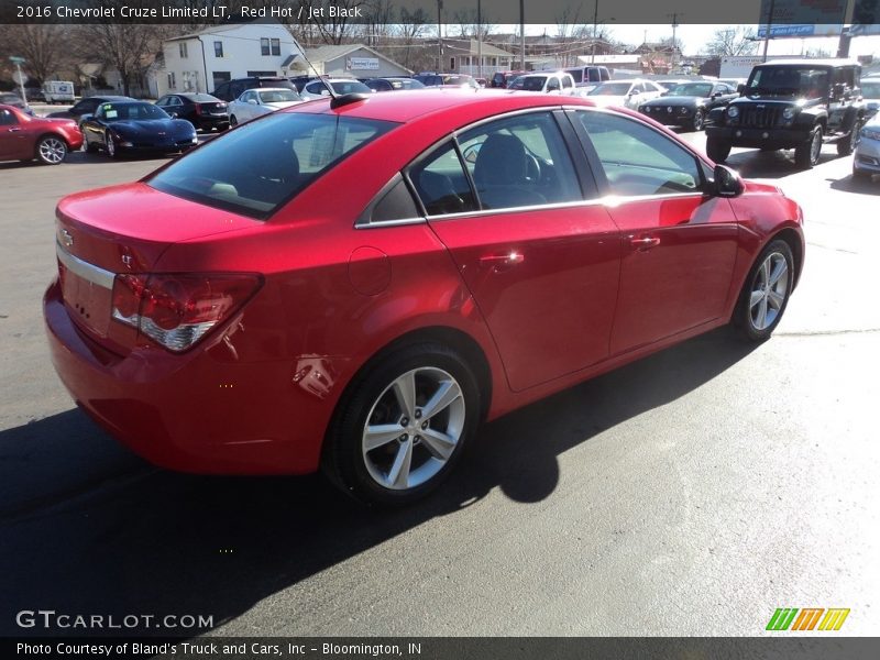 Red Hot / Jet Black 2016 Chevrolet Cruze Limited LT