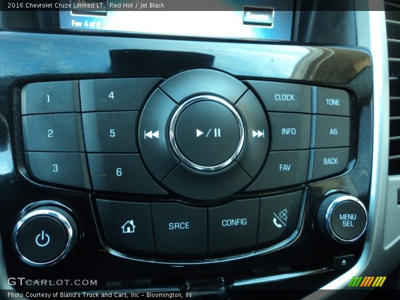 Red Hot / Jet Black 2016 Chevrolet Cruze Limited LT