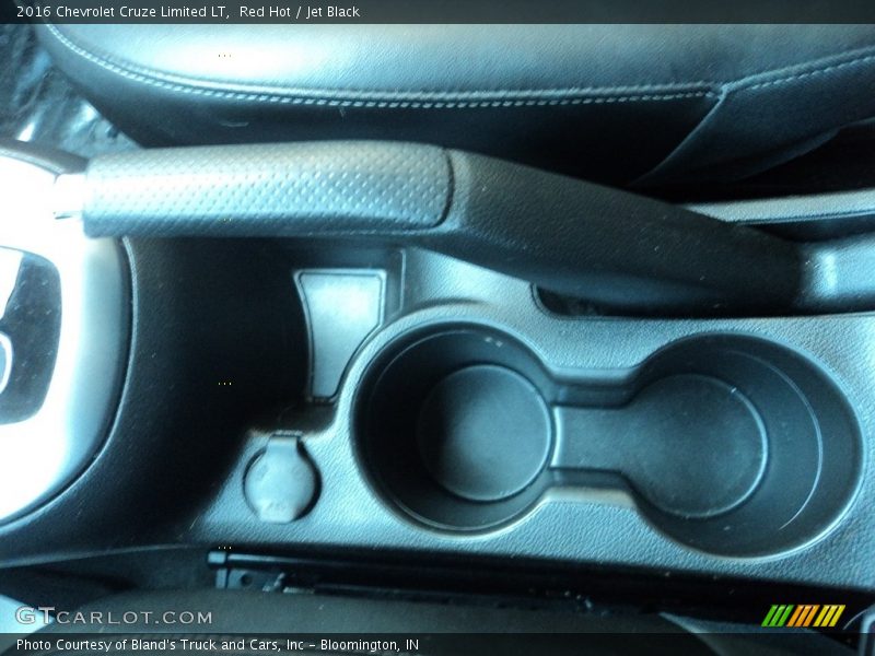 Red Hot / Jet Black 2016 Chevrolet Cruze Limited LT