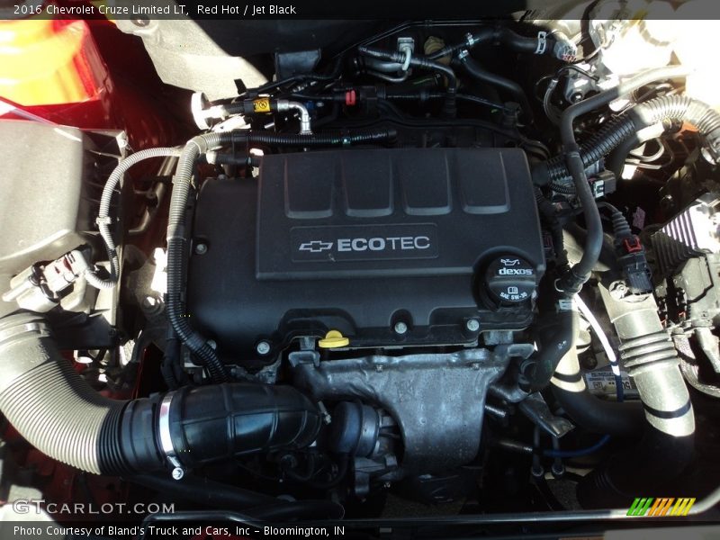 Red Hot / Jet Black 2016 Chevrolet Cruze Limited LT