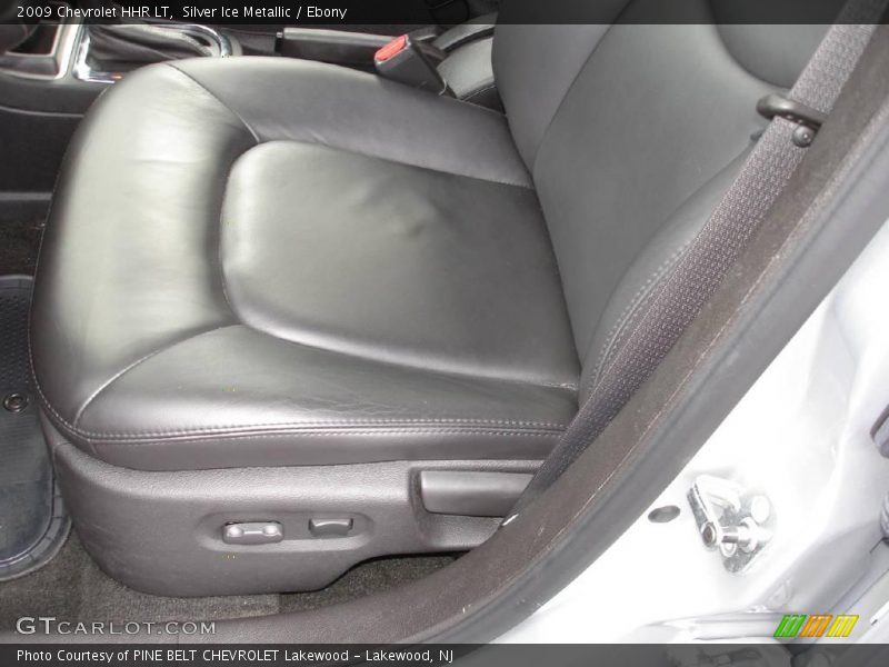Silver Ice Metallic / Ebony 2009 Chevrolet HHR LT