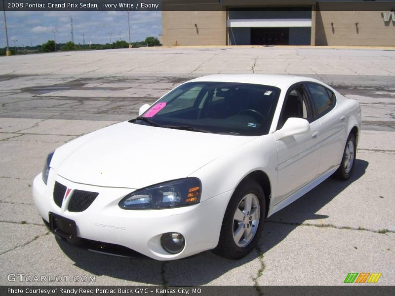 Ivory White / Ebony 2008 Pontiac Grand Prix Sedan