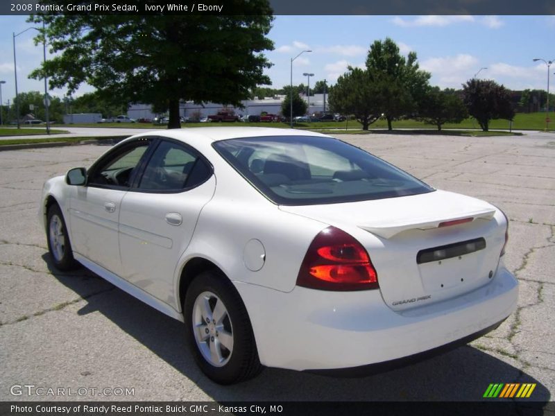 Ivory White / Ebony 2008 Pontiac Grand Prix Sedan