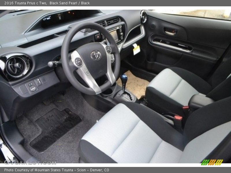 Black Sand Pearl / Black 2016 Toyota Prius c Two