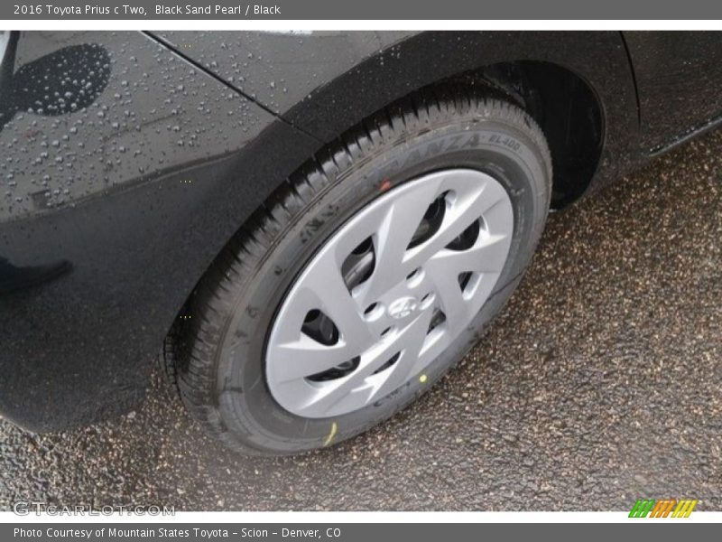 Black Sand Pearl / Black 2016 Toyota Prius c Two