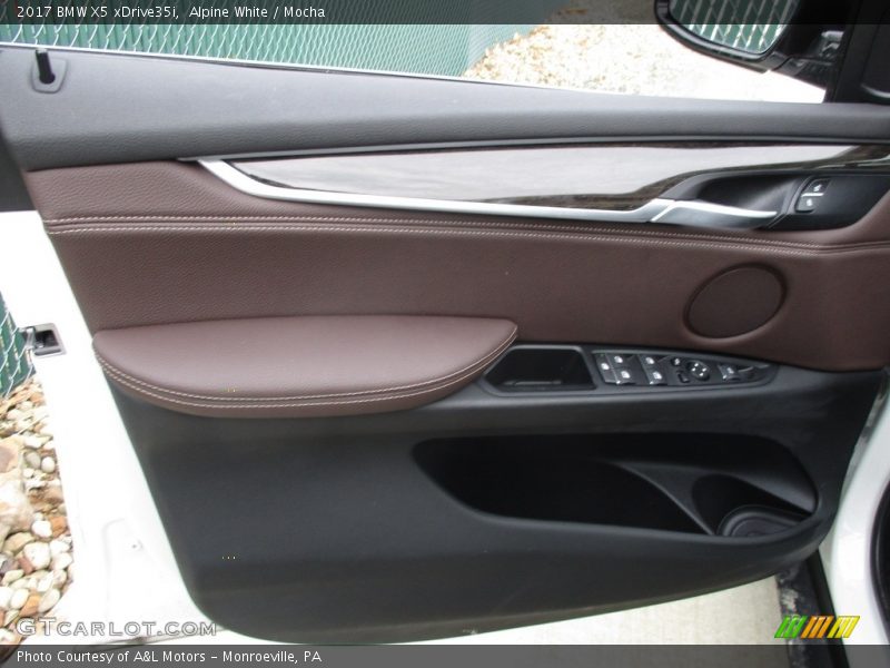 Alpine White / Mocha 2017 BMW X5 xDrive35i