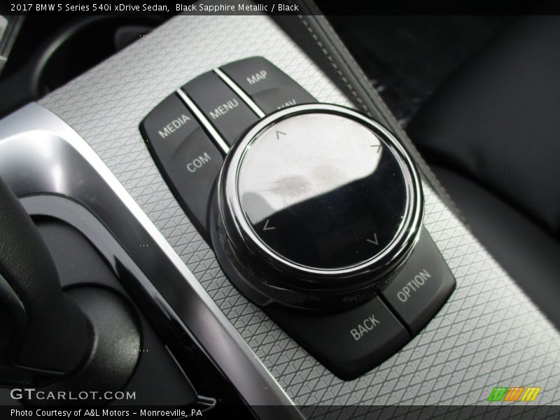 Controls of 2017 5 Series 540i xDrive Sedan