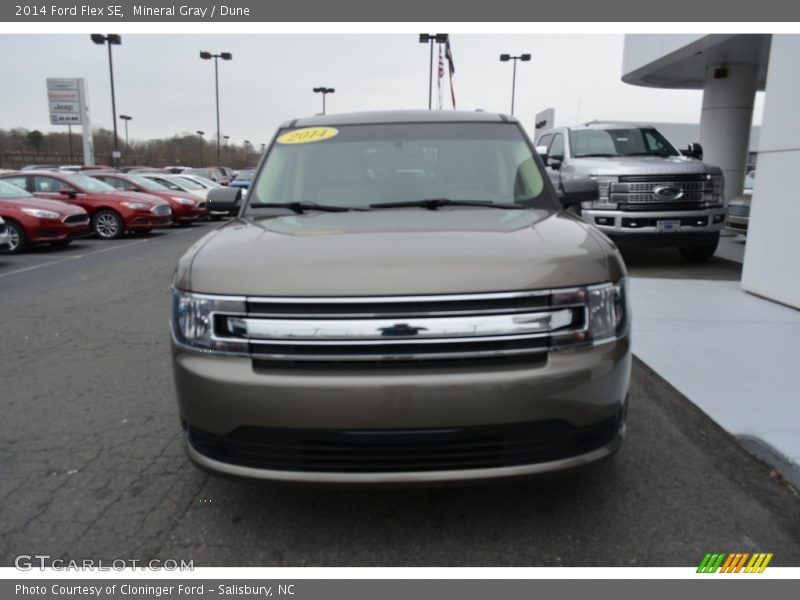 Mineral Gray / Dune 2014 Ford Flex SE