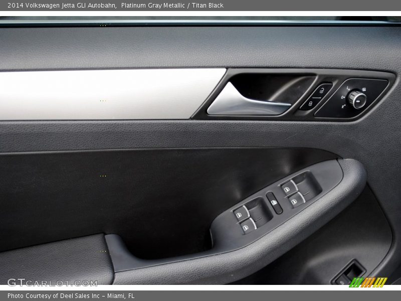 Platinum Gray Metallic / Titan Black 2014 Volkswagen Jetta GLI Autobahn
