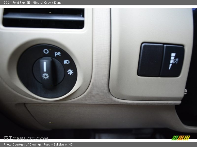 Mineral Gray / Dune 2014 Ford Flex SE