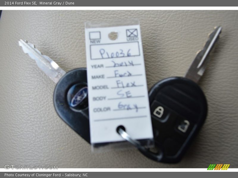 Mineral Gray / Dune 2014 Ford Flex SE