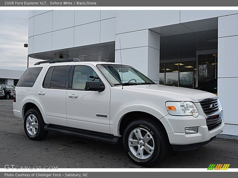Oxford White / Black/Stone 2008 Ford Explorer XLT