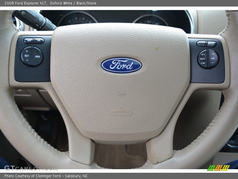 Oxford White / Black/Stone 2008 Ford Explorer XLT