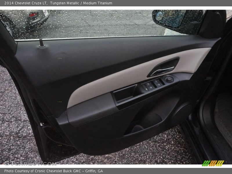 Tungsten Metallic / Medium Titanium 2014 Chevrolet Cruze LT