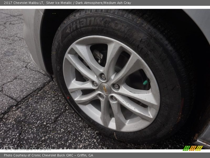 Silver Ice Metallic / Dark Atmosphere/Medium Ash Gray 2017 Chevrolet Malibu LT