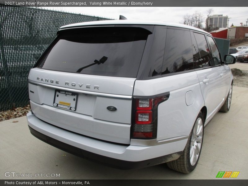 Yulong White Metallic / Ebony/Ivory 2017 Land Rover Range Rover Supercharged