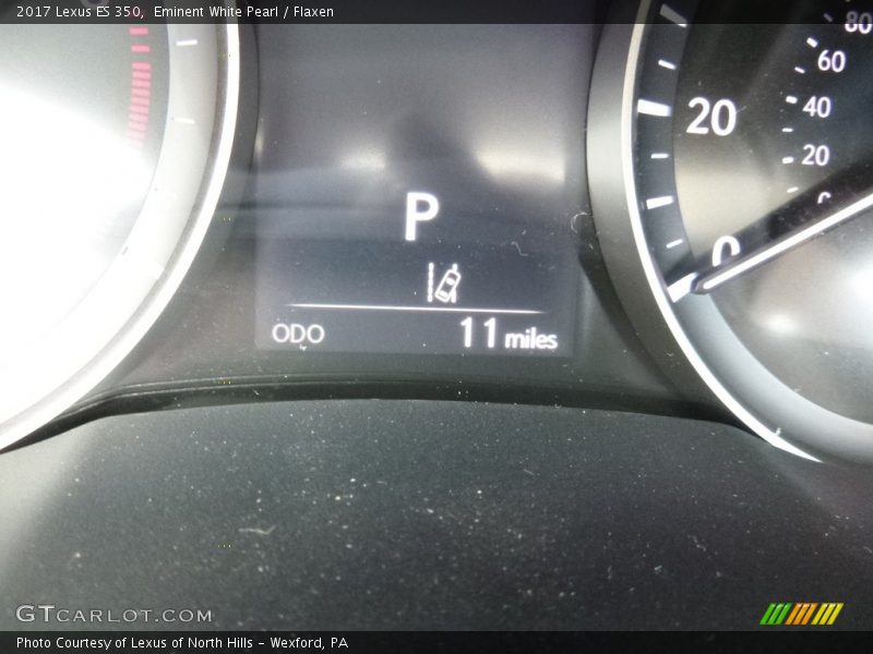 Eminent White Pearl / Flaxen 2017 Lexus ES 350