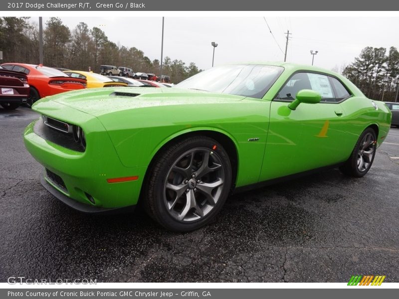 Green Go / Black 2017 Dodge Challenger R/T