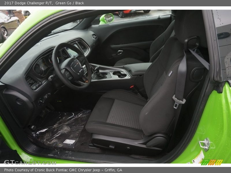 Green Go / Black 2017 Dodge Challenger R/T