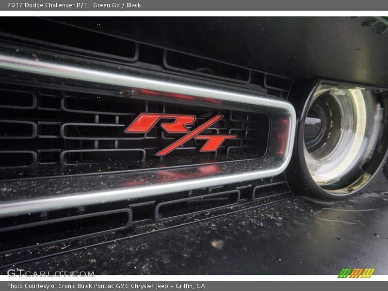 Green Go / Black 2017 Dodge Challenger R/T