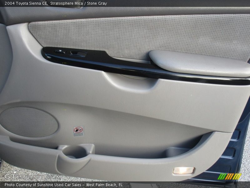 Stratosphere Mica / Stone Gray 2004 Toyota Sienna CE