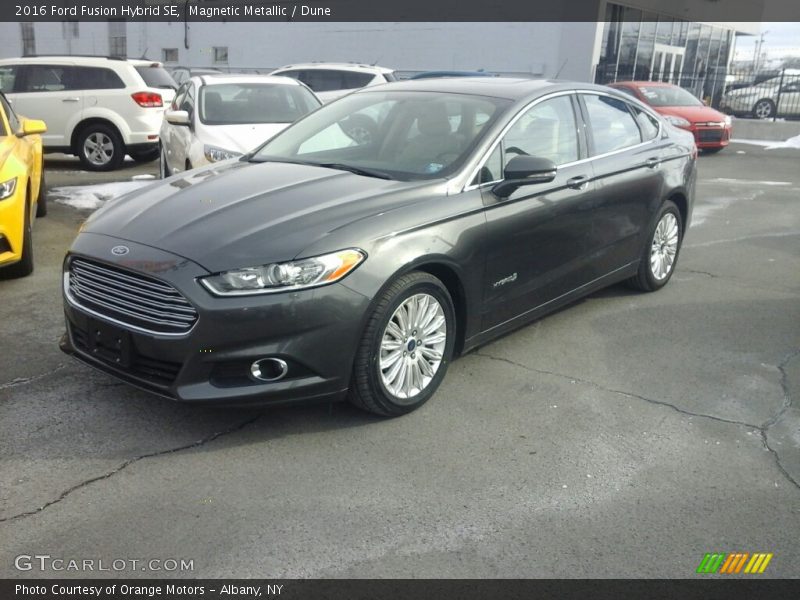 Magnetic Metallic / Dune 2016 Ford Fusion Hybrid SE