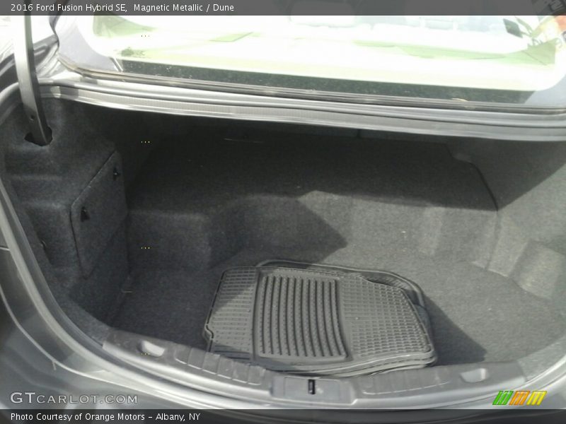 Magnetic Metallic / Dune 2016 Ford Fusion Hybrid SE