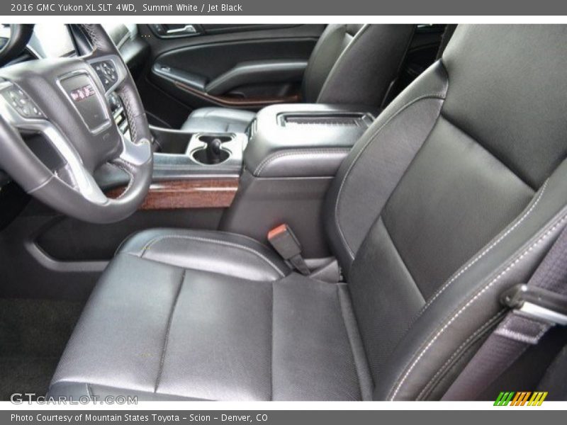 Summit White / Jet Black 2016 GMC Yukon XL SLT 4WD