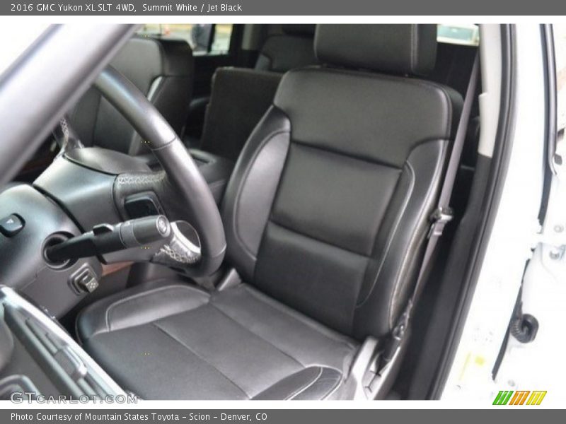 Summit White / Jet Black 2016 GMC Yukon XL SLT 4WD