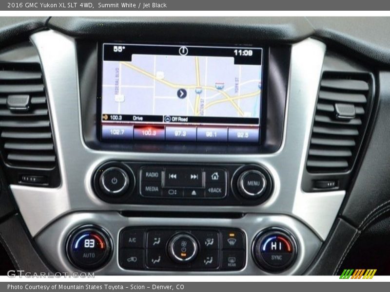 Summit White / Jet Black 2016 GMC Yukon XL SLT 4WD