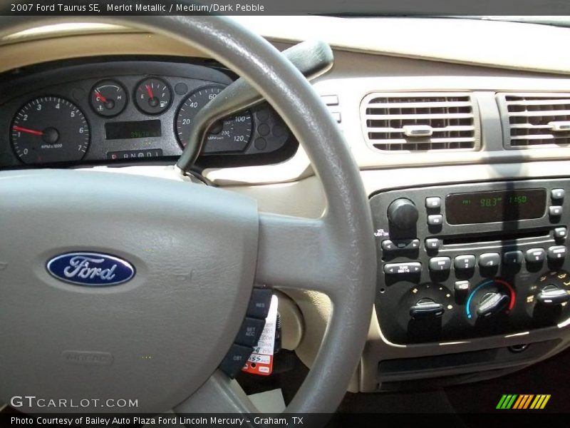 Merlot Metallic / Medium/Dark Pebble 2007 Ford Taurus SE