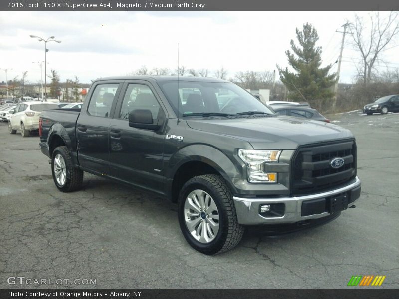 Magnetic / Medium Earth Gray 2016 Ford F150 XL SuperCrew 4x4