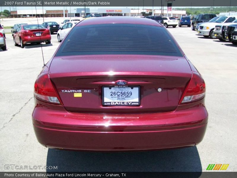 Merlot Metallic / Medium/Dark Pebble 2007 Ford Taurus SE