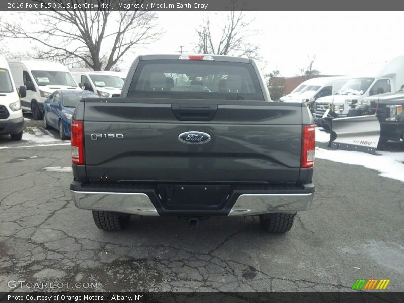 Magnetic / Medium Earth Gray 2016 Ford F150 XL SuperCrew 4x4