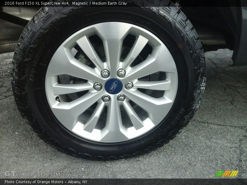 Magnetic / Medium Earth Gray 2016 Ford F150 XL SuperCrew 4x4
