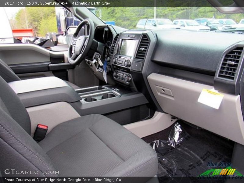 Magnetic / Earth Gray 2017 Ford F150 XL SuperCrew 4x4