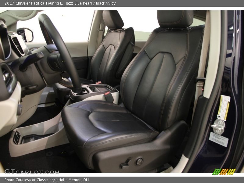 Jazz Blue Pearl / Black/Alloy 2017 Chrysler Pacifica Touring L
