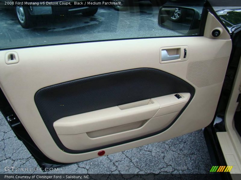 Black / Medium Parchment 2008 Ford Mustang V6 Deluxe Coupe