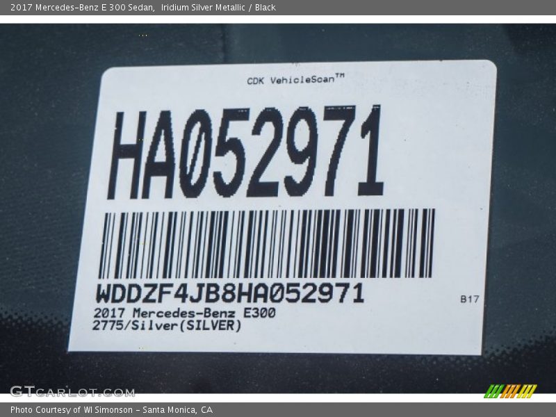 Iridium Silver Metallic / Black 2017 Mercedes-Benz E 300 Sedan