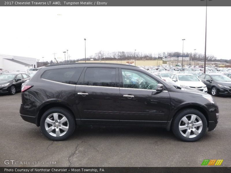 Tungsten Metallic / Ebony 2017 Chevrolet Traverse LT AWD