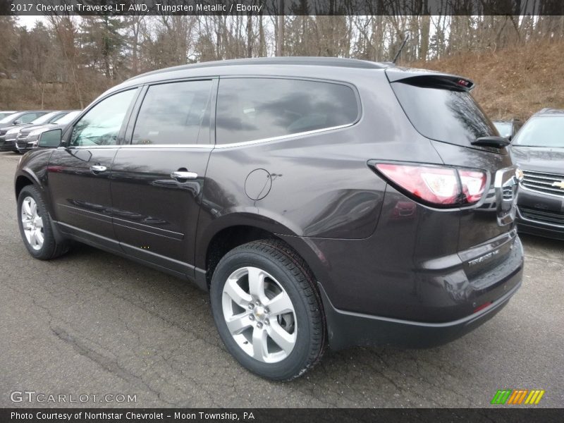 Tungsten Metallic / Ebony 2017 Chevrolet Traverse LT AWD