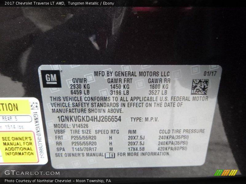 Tungsten Metallic / Ebony 2017 Chevrolet Traverse LT AWD