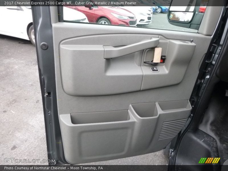 Cyber Gray Metallic / Medium Pewter 2017 Chevrolet Express 2500 Cargo WT