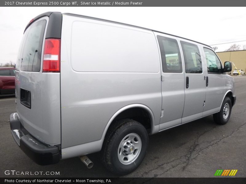 Silver Ice Metallic / Medium Pewter 2017 Chevrolet Express 2500 Cargo WT