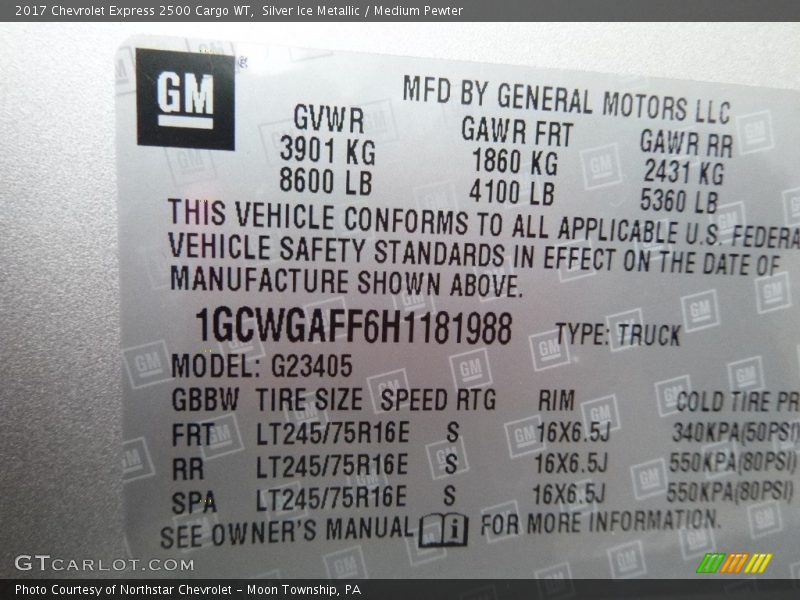 Silver Ice Metallic / Medium Pewter 2017 Chevrolet Express 2500 Cargo WT