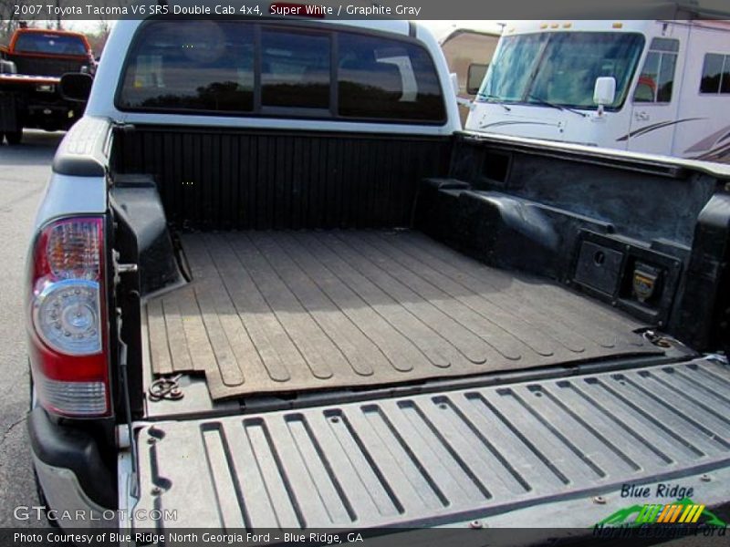 Super White / Graphite Gray 2007 Toyota Tacoma V6 SR5 Double Cab 4x4