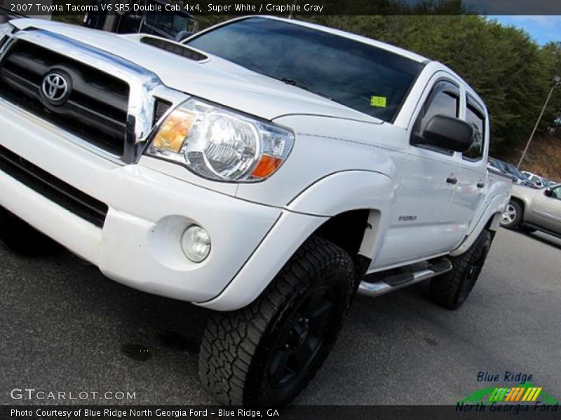 Super White / Graphite Gray 2007 Toyota Tacoma V6 SR5 Double Cab 4x4