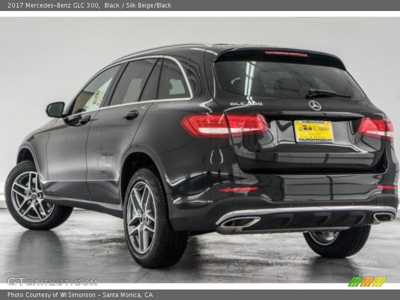 Black / Silk Beige/Black 2017 Mercedes-Benz GLC 300