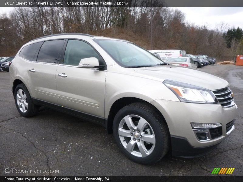 Champagne Silver Metallic / Ebony 2017 Chevrolet Traverse LT AWD