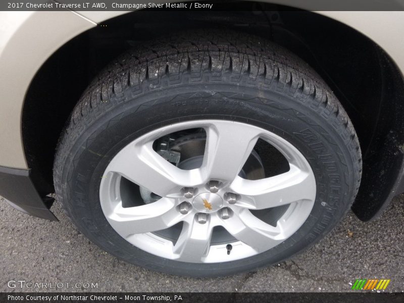 Champagne Silver Metallic / Ebony 2017 Chevrolet Traverse LT AWD